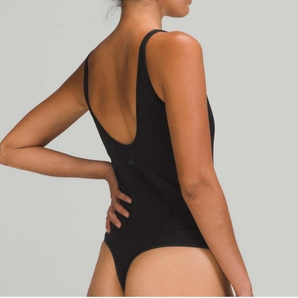 Lululemon Black Ebb to Street Bodysuit Ribbed Scoop Neck Sleeveless Tank Thong